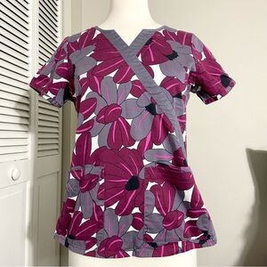Beyond Scrubs Women’s Floral Mock Wrap Scrub Top Small S